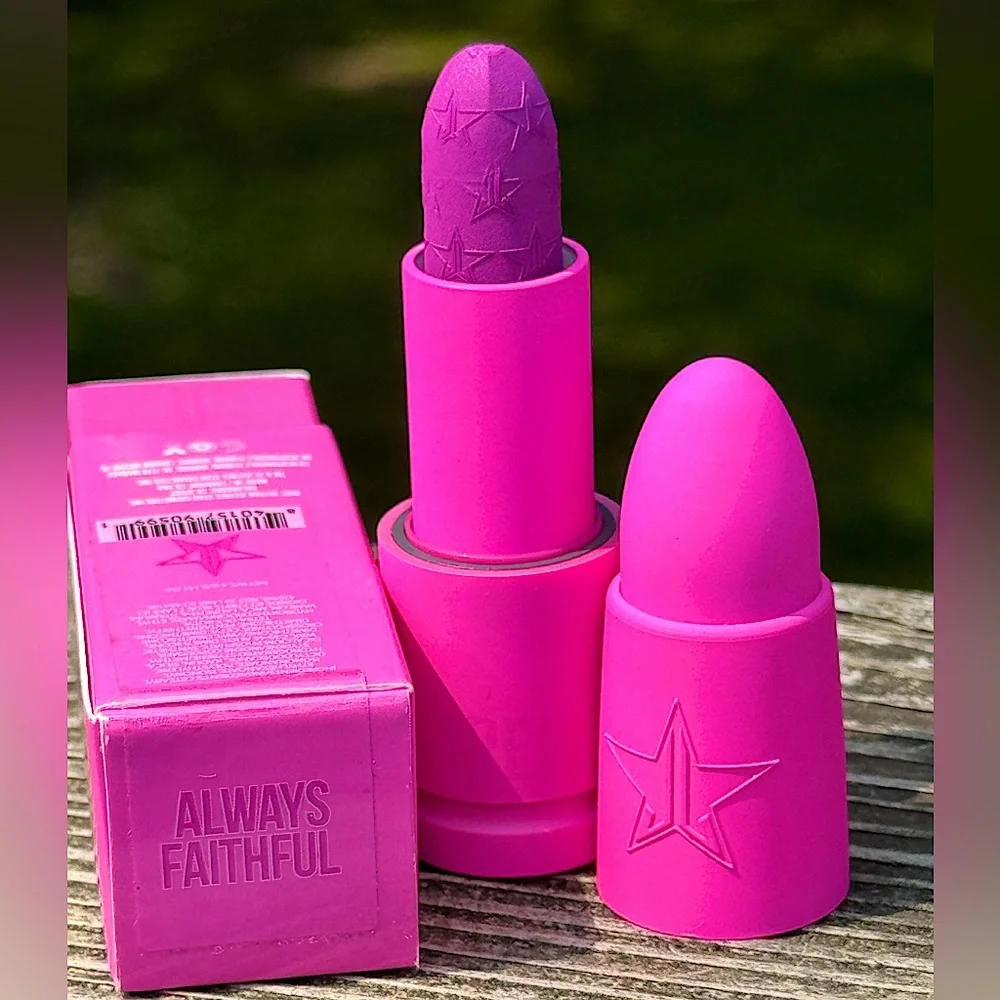 💄 Jeffree Star Velvet Trap Always Faithful Lipstick Purple